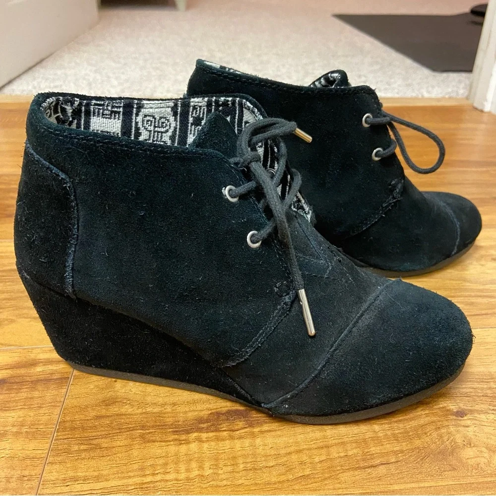 TOMS Suede Booties